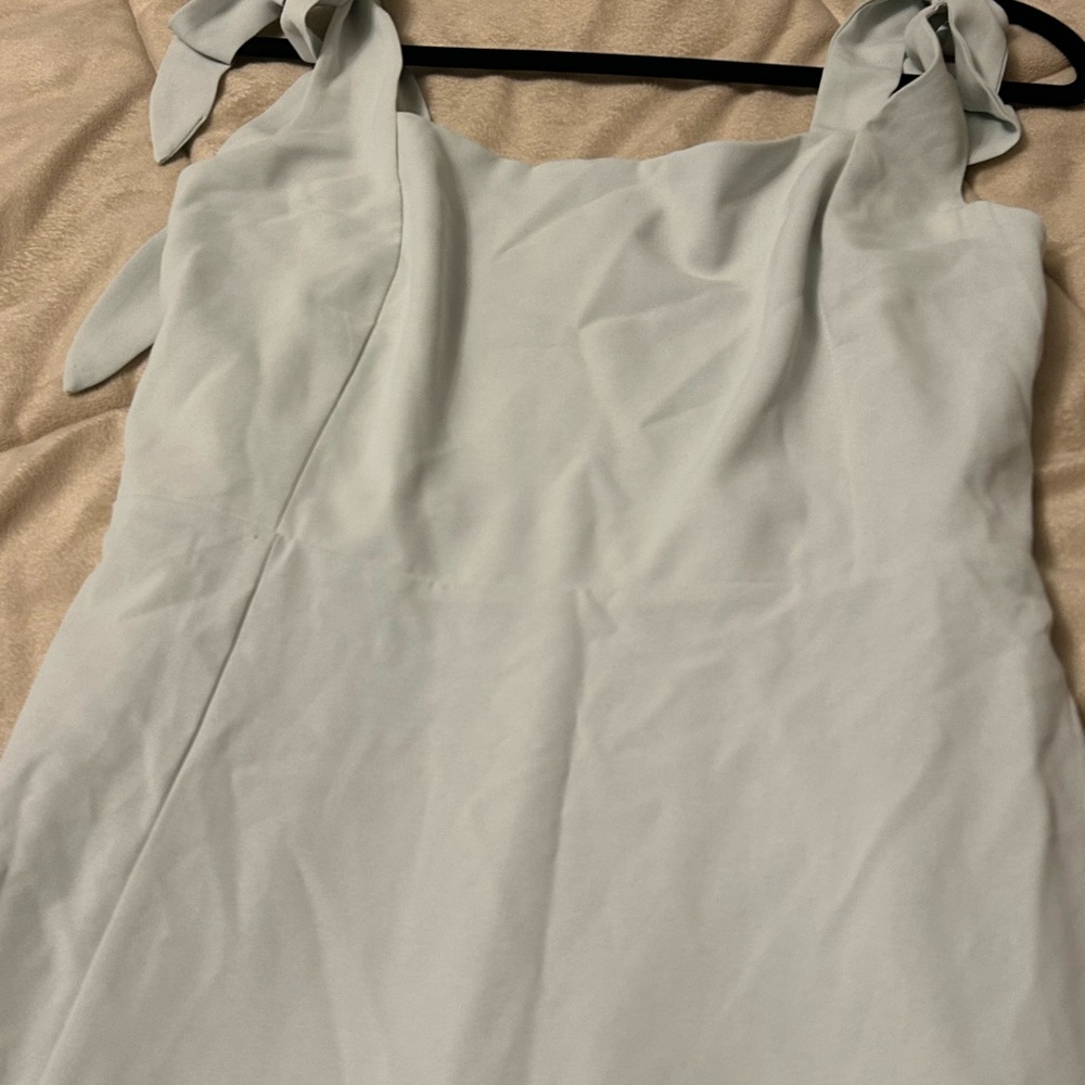 Elegant Midi Dress in Light Green (have 5) - Picture 8 of 10